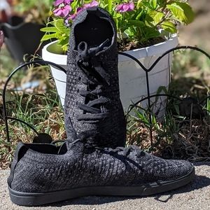 Suavs sockless sneakers